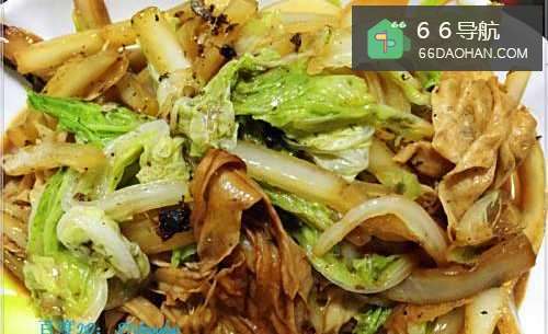家常菜系白菜豆腐皮