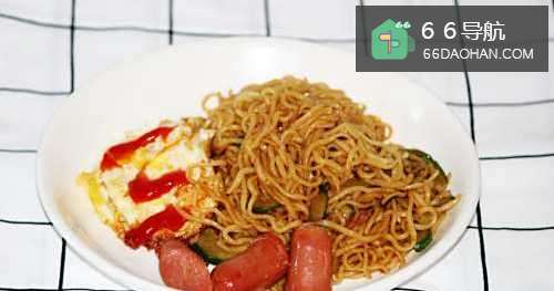 怎么样做黄瓜炒方便面