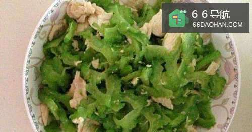 苦瓜炒鸡肉的做法