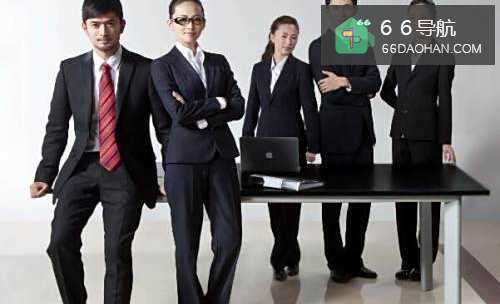 职场人士应该从何种方面进行自我提升?