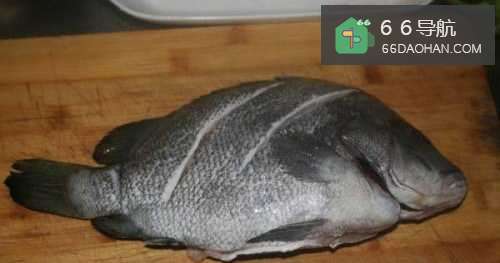 【清蒸包公鱼】简单做法