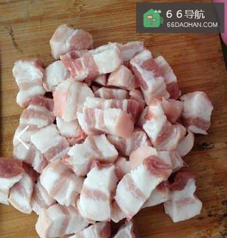 红烧肉炖豆腐家常做法