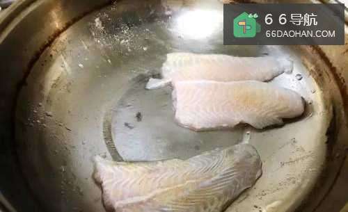 怎么样处理出家常菜系列之脆炸鱼柳