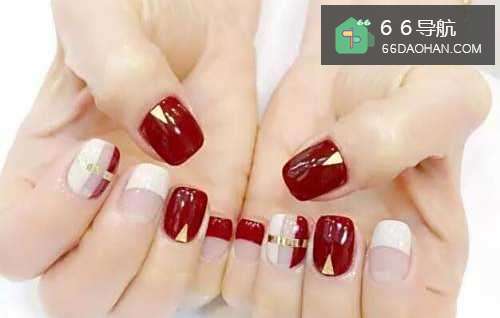 #过年#春节做个什么样的美甲才应景