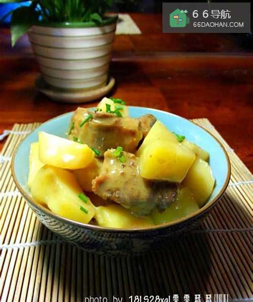 美味家常菜:土豆烧排骨