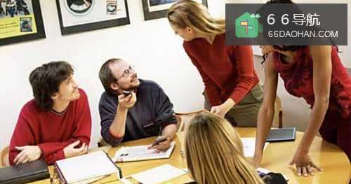 ·工作中领导与下属交谈应掌握怎样的技巧