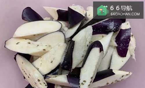 怎样做出家常菜系列之肥肠茄子