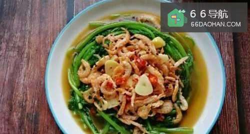 小红虾泼茼蒿的做法步骤,三分钟包你学会!
