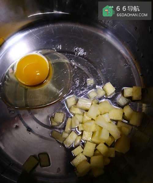 鸡蛋菠萝饼的做法