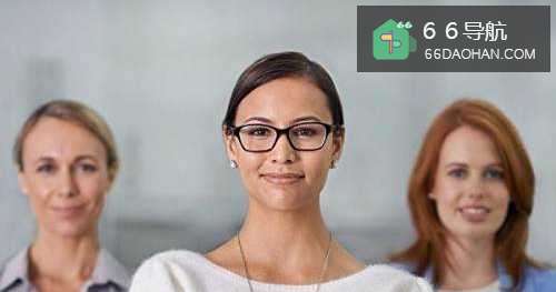 中年女性如何保持职场魅力