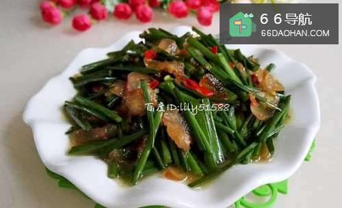 腊肉炒韭菜心的家常做法