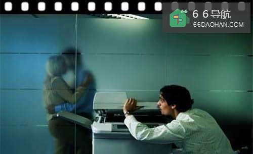 撞见上司和别人暧昧怎么办