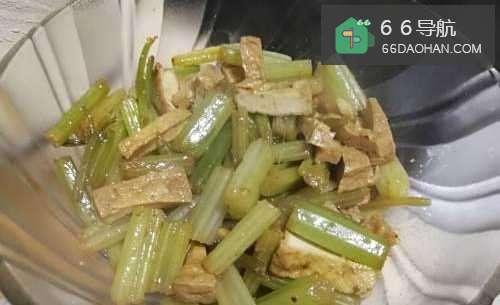 芹菜炒香干怎么做?