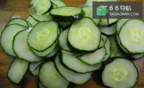 【番茄炒黄瓜】简单做法