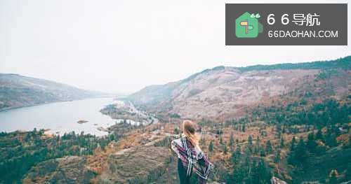 女人越是牵挂你,往往会有这几种表现