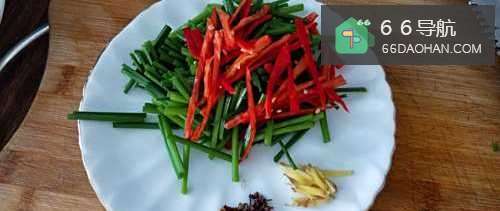 【韭苔肉丝】简单做法