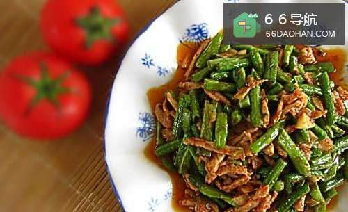 家常菜•豇豆炒瘦肉的做法
