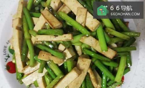 素炒蒜苔的家常做法