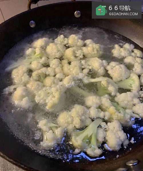 番茄炒菜花的做法