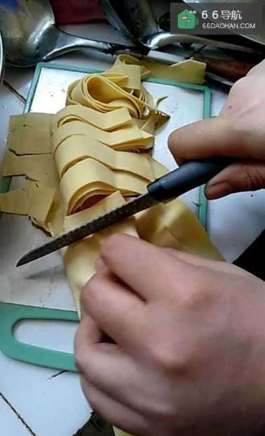 怎样做香肠炒干豆腐好吃?