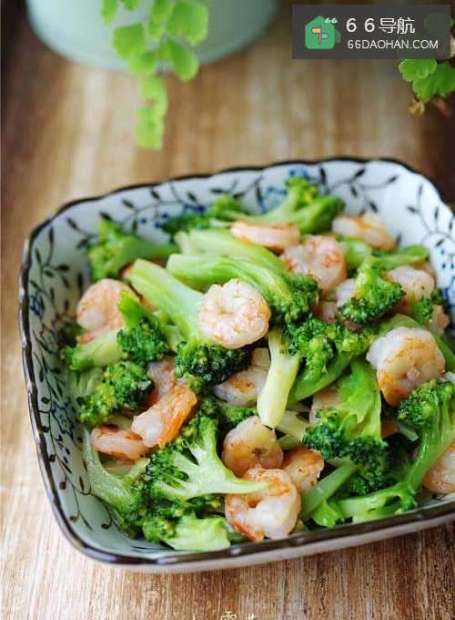 西兰花炒虾仁—这道菜一定要经常吃,补钙!