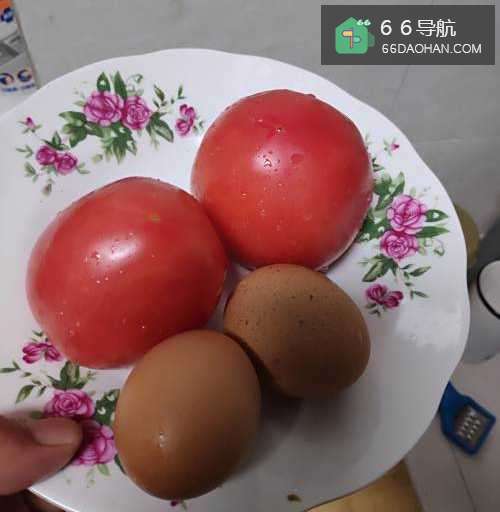 家常菜番茄炒蛋 现炒鸡蛋 再炒西红柿咸口