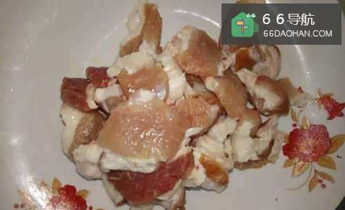 五花肉片炒茄子的做法