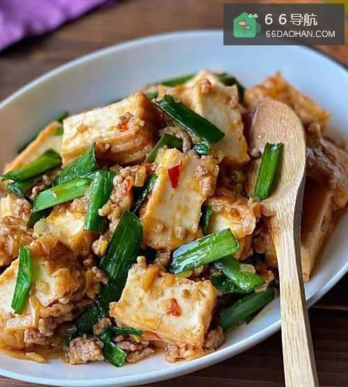 生姜酱炒肉沫豆腐的做法