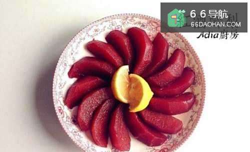 调理养生小吃——红酒醉梨