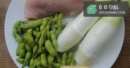 【茭白炒鸡丁】简单做法