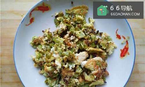 苦瓜炒鸡蛋怎么做更好吃