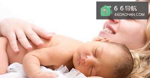 年轻妈咪在照顾2-8个月的婴儿时要注意什么