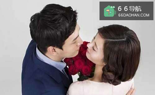 自己老喜欢拿别人和老婆对比,怎么办?