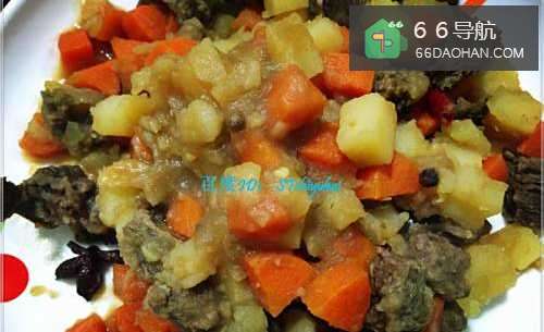 家常菜系牛肉炖土豆胡萝卜