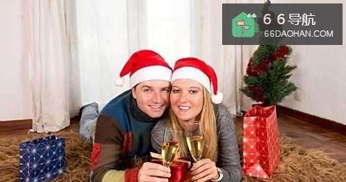 在家庆祝新年的10个理由