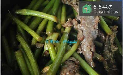 家常菜系蒜薹牛肉卷