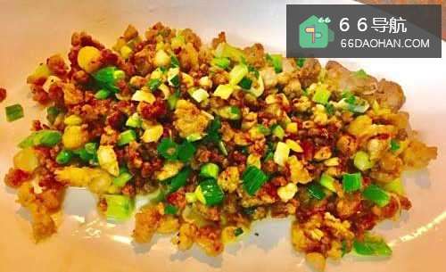 秘制私房菜:黑胡椒葱花炒肉末