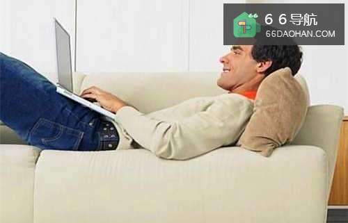 男友不出去工作怎么办