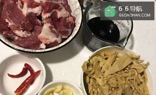 怎样做出家常菜系列之笋干炖猪肉