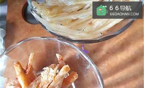 怎样做出家常菜系列之银鱼仔蒸肉饼