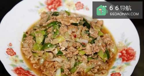 虾酱的做法——大葱鸡蛋炒虾酱