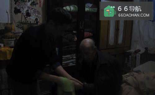 做子女怎样护理老革命的父亲