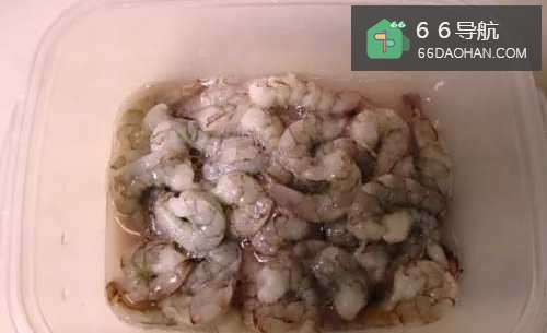 怎样做出家常菜系列之蒜味虾