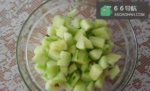 凉拌黄瓜早餐小菜简单易学