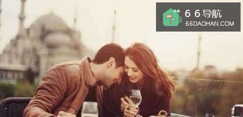 男女之间谈恋爱要把握好哪些技巧?