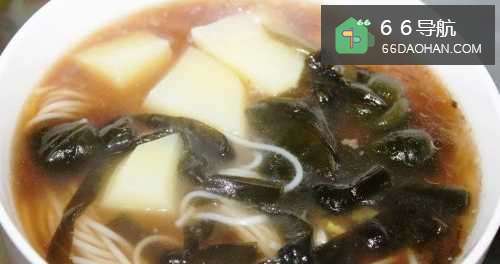 家常肉汤面的做法