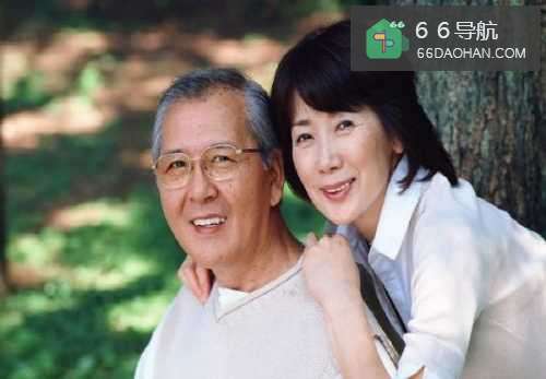 出门在外如何与家人联系呢?