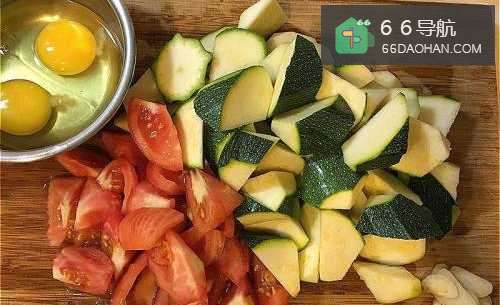 如何做栉瓜番茄炒蛋