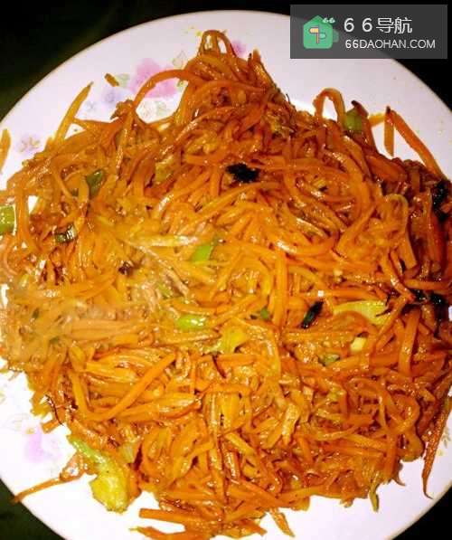 家常菜炒红萝卜丝