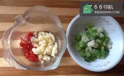 怎样做出家常菜系列之蒜香酥豆腐